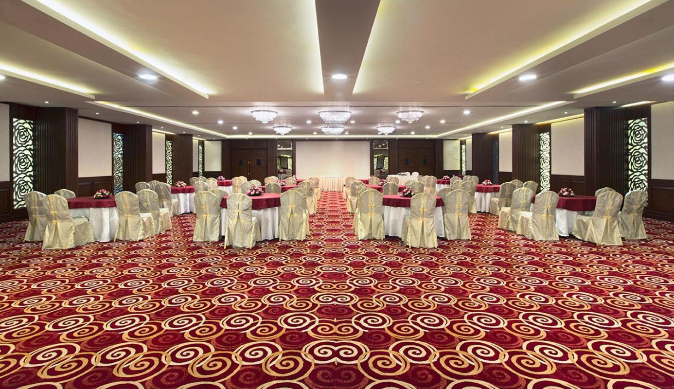 Hotel The The Grand Magrath Bengaluru Zewnętrze zdjęcie