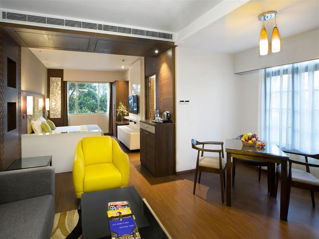 Hotel The The Grand Magrath Bengaluru Zewnętrze zdjęcie